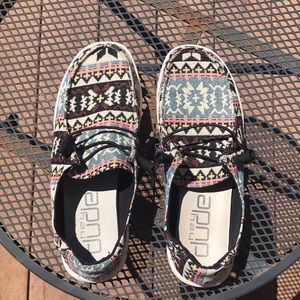 Womens Hey Dudes WENDY WOVEN BLACK AZTEC